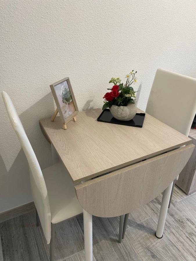 Appartement De Charme A 2 Min De La Plage 瓦洛里 外观 照片